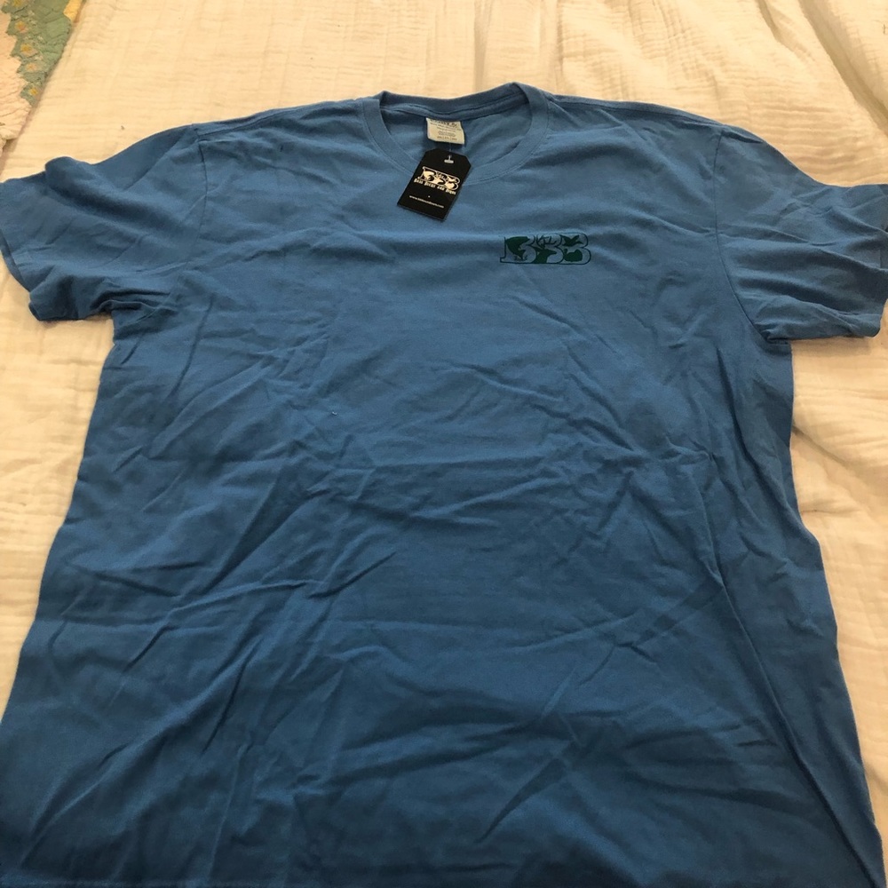 3  BASS, BUCKS & BIRDS T SHIRTS NWT all shirts one money. 2 XL